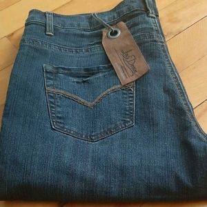 NWT Lois denim bootcut jeans